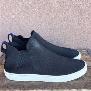 Rothy’s mid top slip on